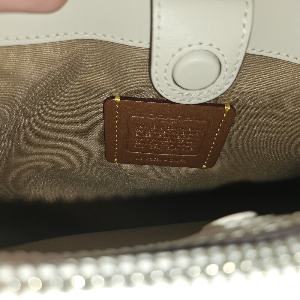 Coach Handbag - Picture 3 of 3